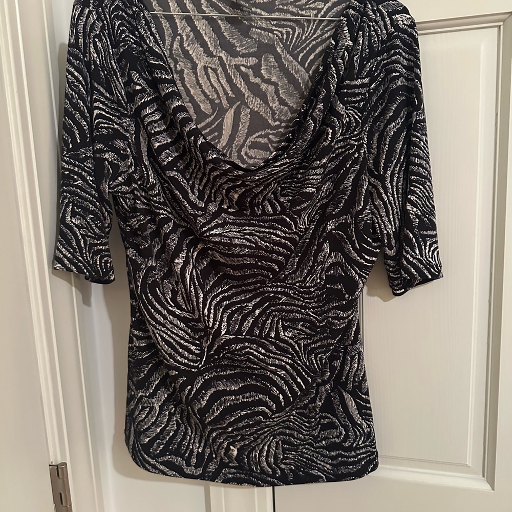 Kenneth Cole Reaction Black and White Zebra Print Blouse
